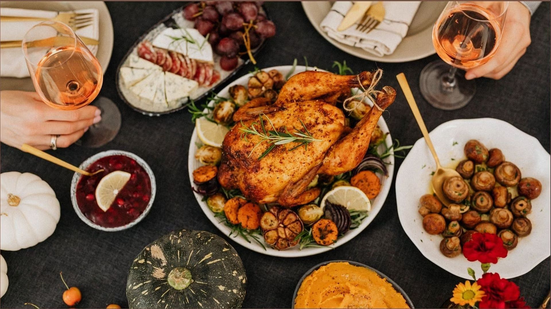 Thanksgiving 2023 (Image via Karolina Grabowska / Pexels)