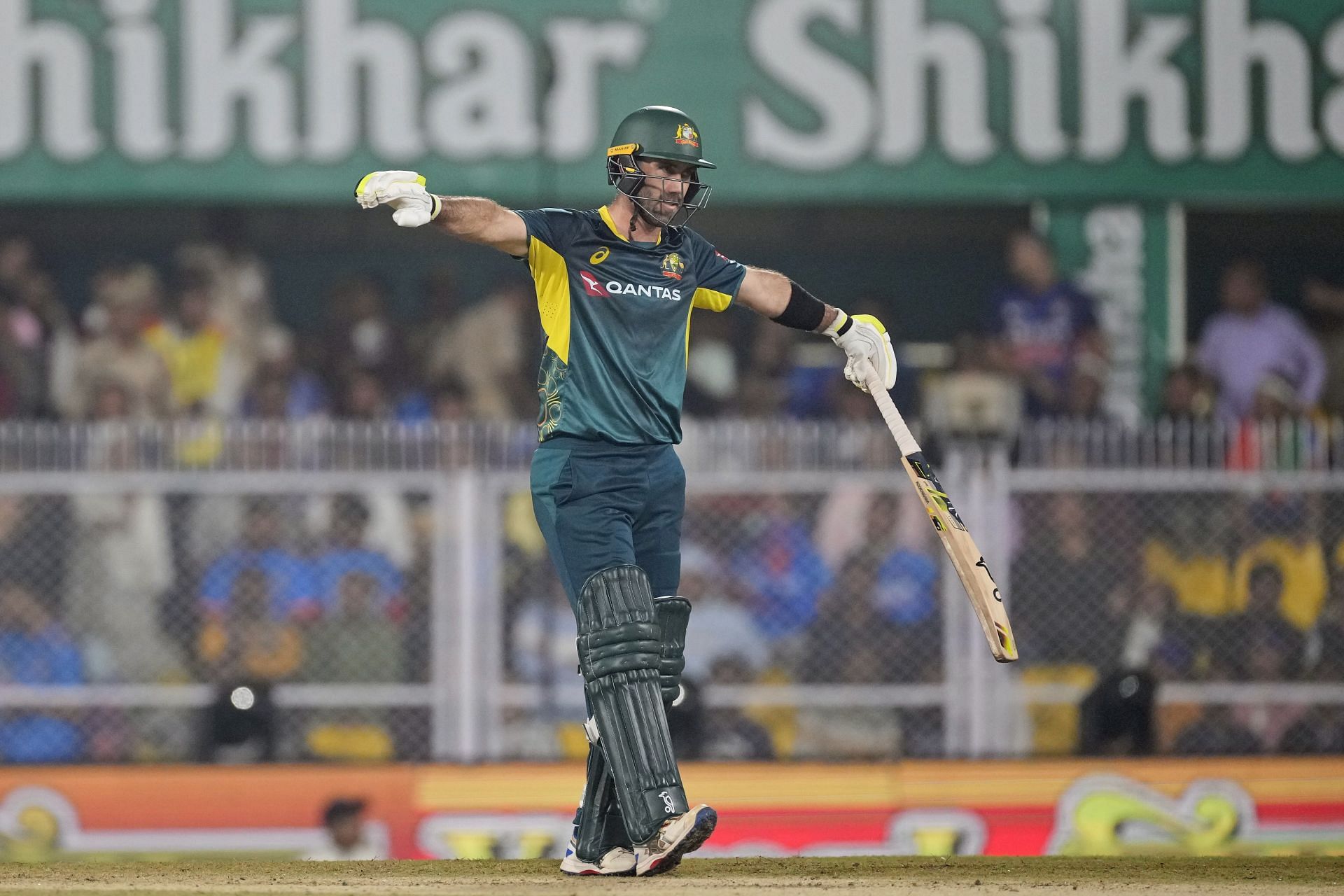 5 records that Glenn Maxwell made during his match-winning 104* vs ...