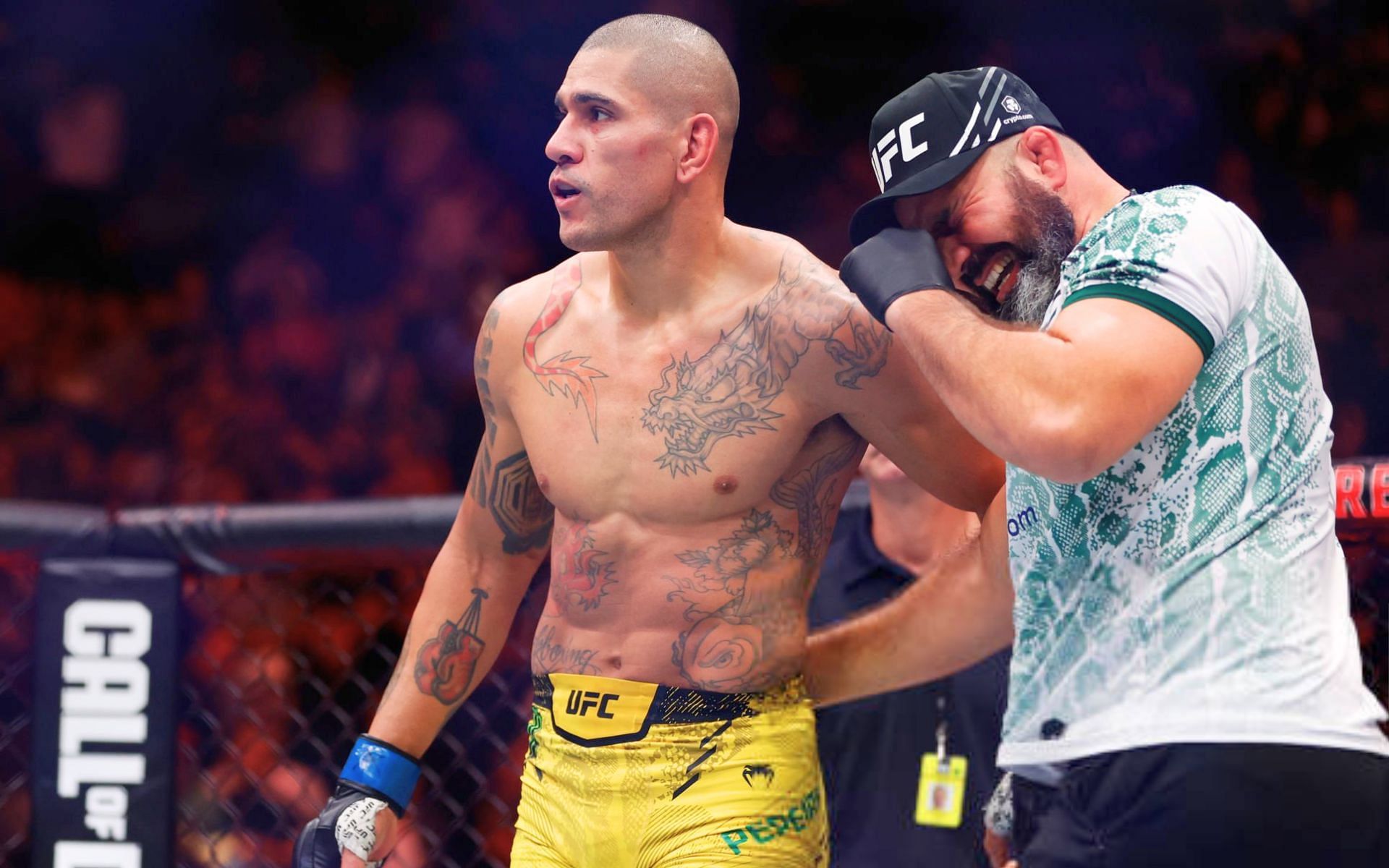 Alex Pereira and Glover Teixeira at UFC 295 [Images Courtesy: @GettyImages]