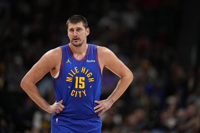 "I know what you’re gonna ask” - Nikola Jokic hilariously leads his own postgame interview