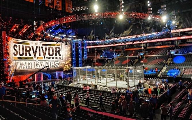 10-time Champion surprisingly loses clean on RAW; is handed enormous disadvantage for Survivor Series