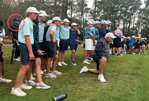 Legend Tiger Woods watching the action from the side (Image via the Palm Beach Post).