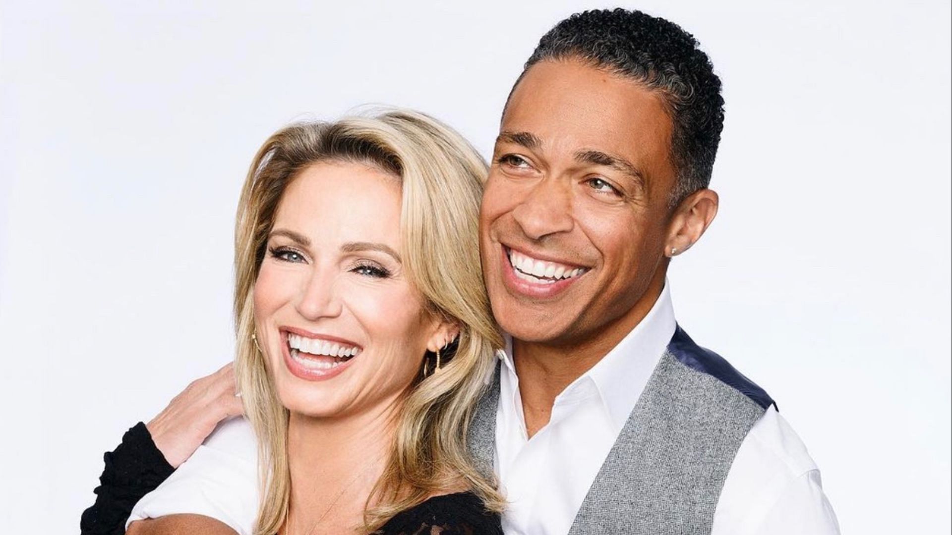 Amy Robach and T.J. Holmes have announced a new podcast. (Images via Instagram/@ajrobah)