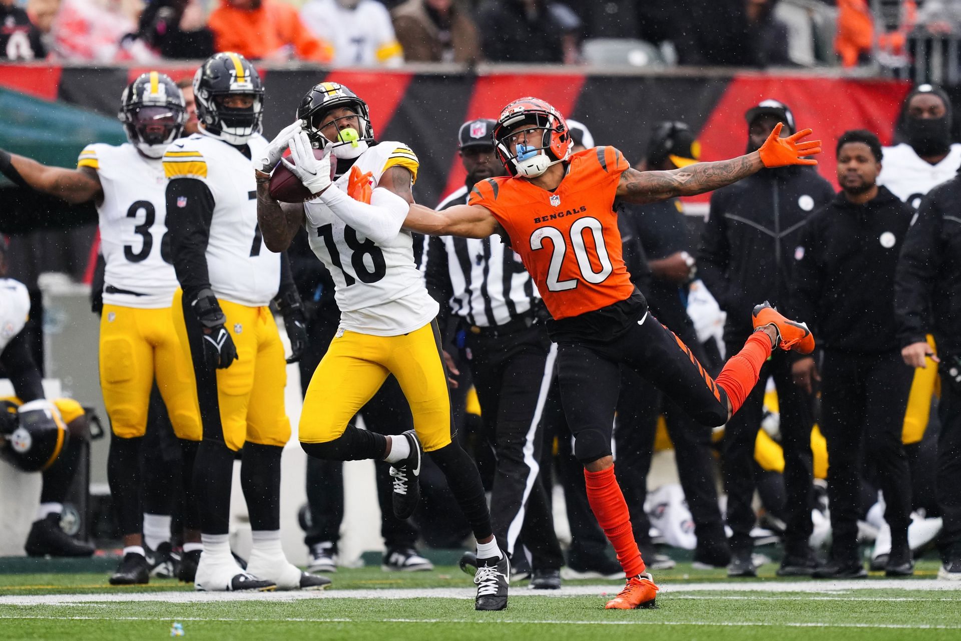 Pittsburgh Steelers v Cincinnati Bengals