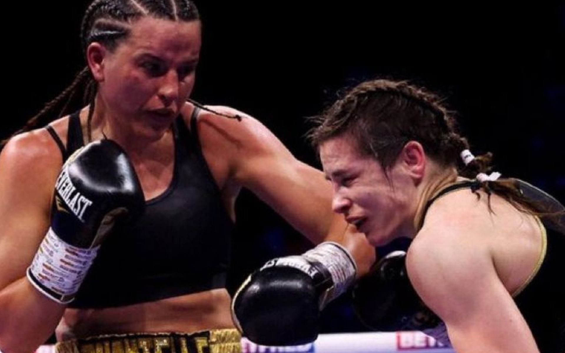 Chantelle Cameron (left) Katie Taylor (right) [Image courtesy @espnringside on Instagram]