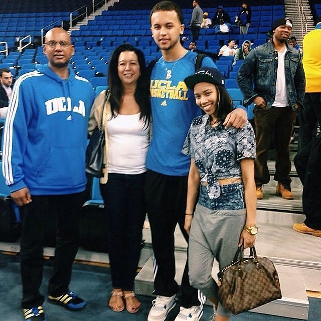 Kyle Anderson with his parents, Source:- Instagram, @teamslowmo