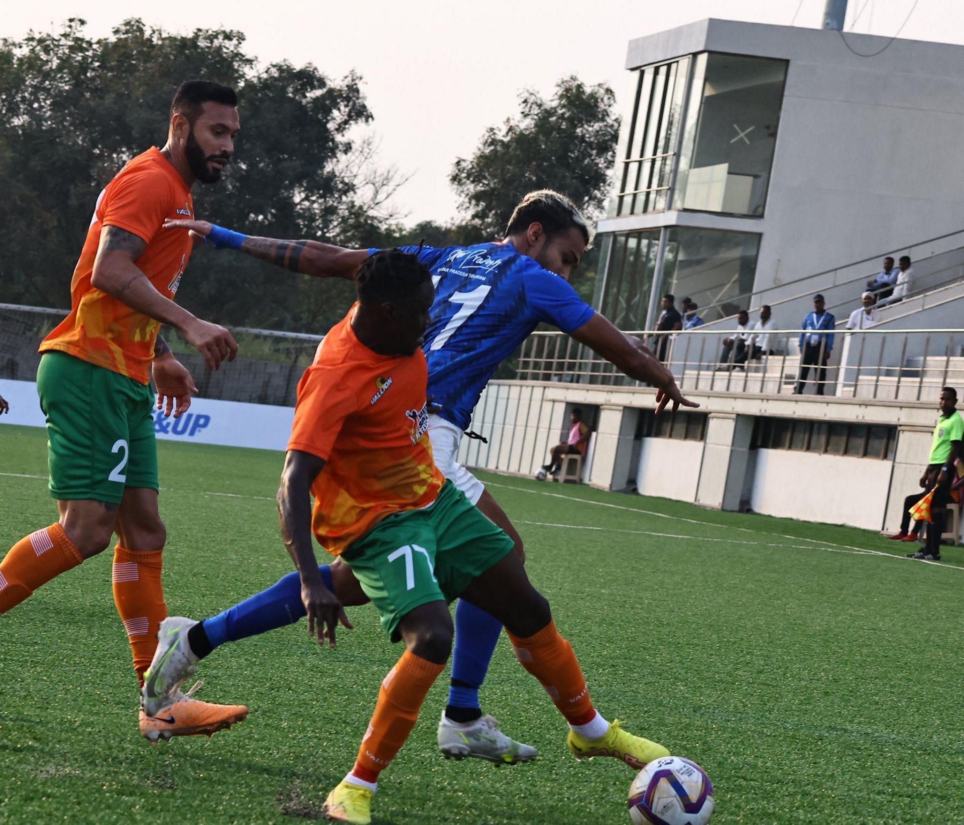 Sreenidi Deccan FC in action against Inter Kashi (Image Courtesy: Twitter/ILeague)