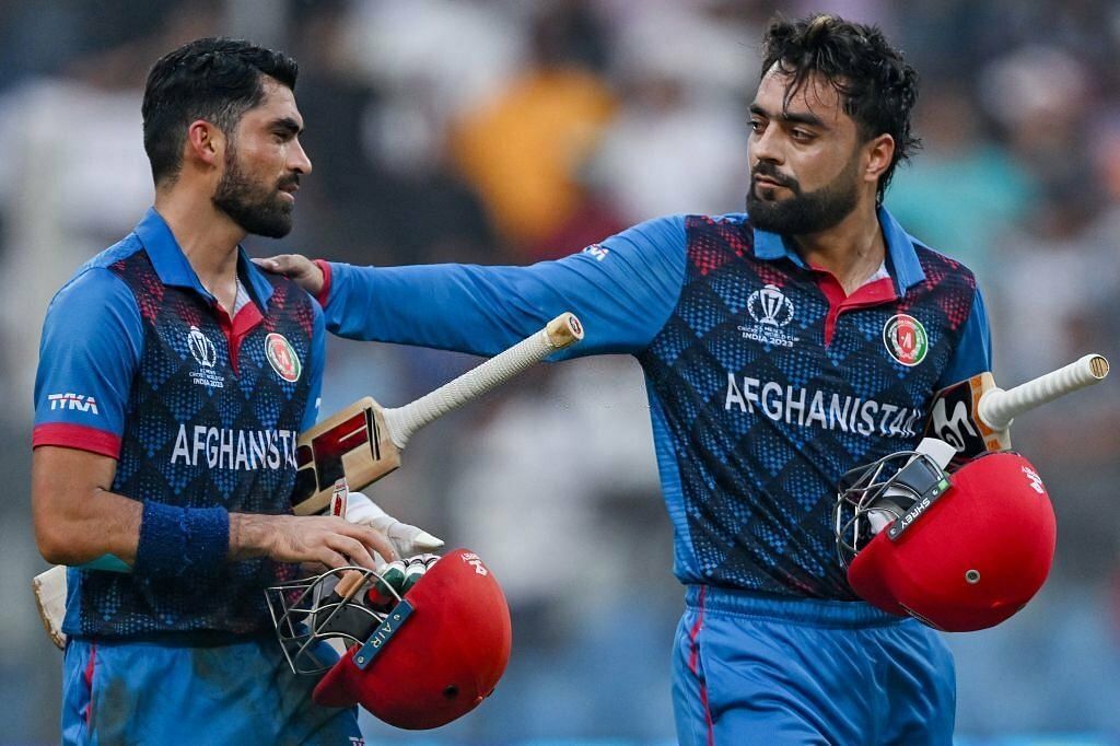 इब्राहिम जादरान और राशिद खान ने डेथ ओवरों में ताबड़तोड़ बल्लेबाजी की 