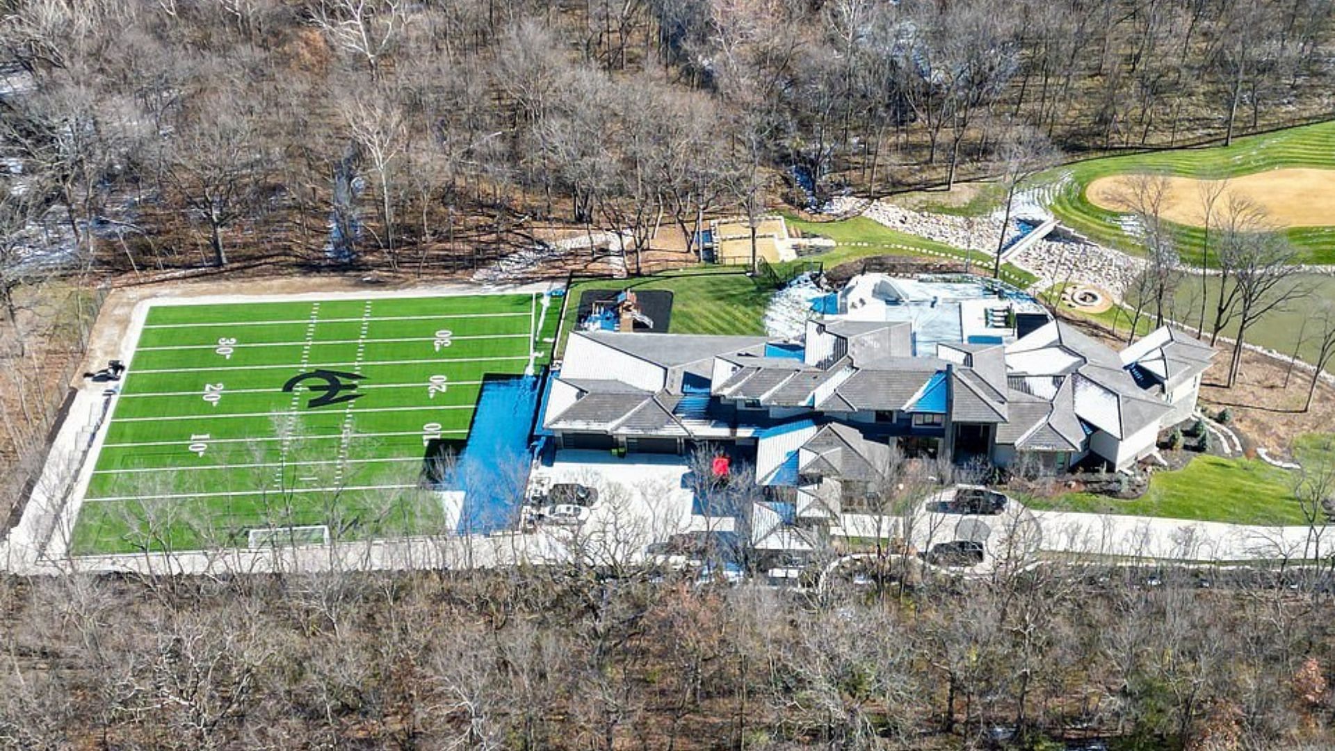 Wide view of Mahomes&#039; mansion. Credit: Daily Mail