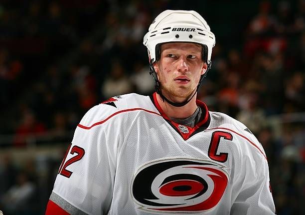 How old is Eric Staal?
