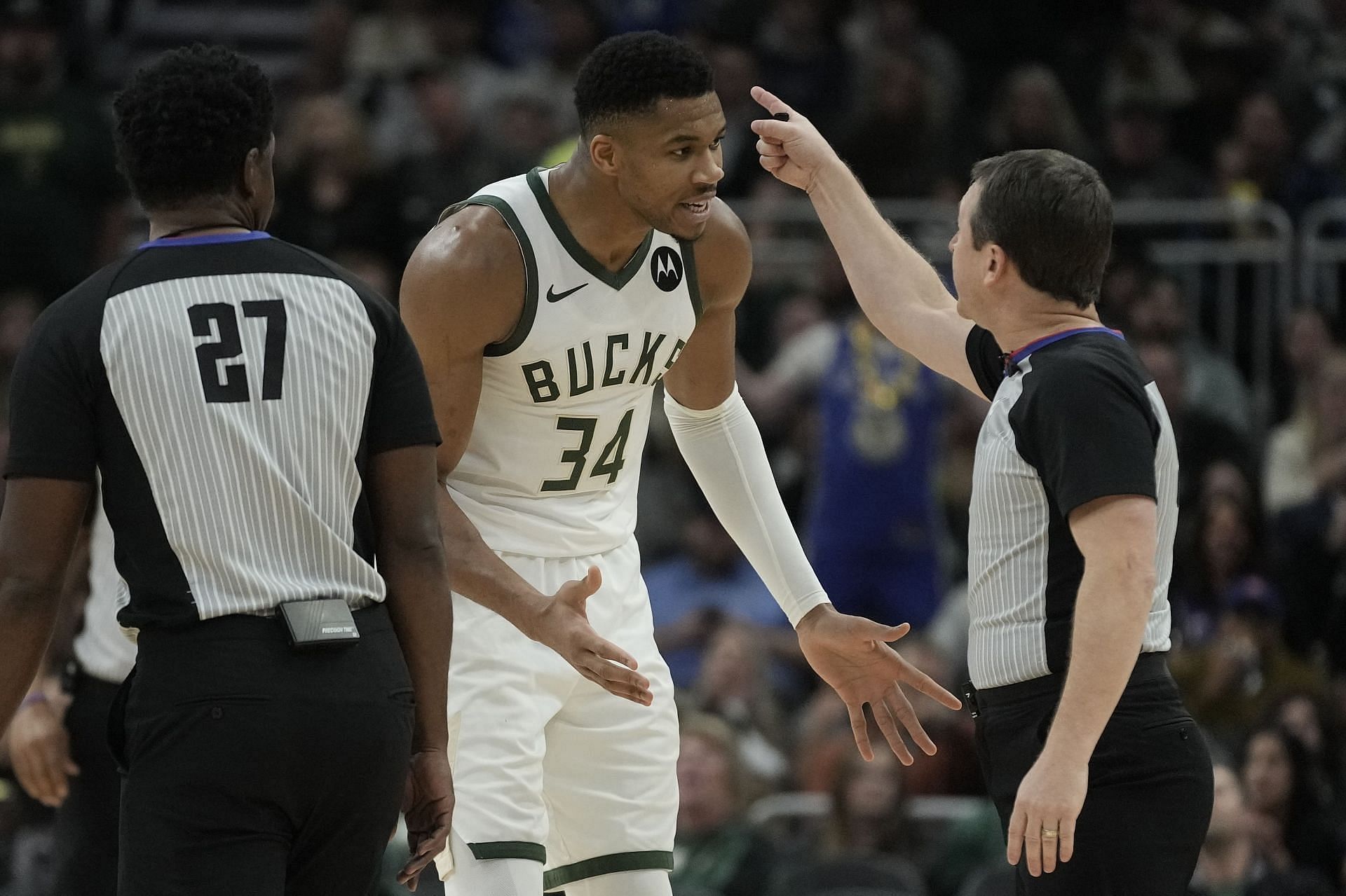 Why Was Giannis Antetokounmpo Ejected Again A Closer Look At Greek Freaks Last 2 Ejections 5722