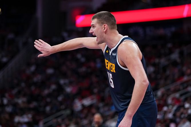 Is Nikola Jokic playing tonight against LA Clippers? Latest on 2x MVP's availability on second night of back-to-back (Nov. 27)
