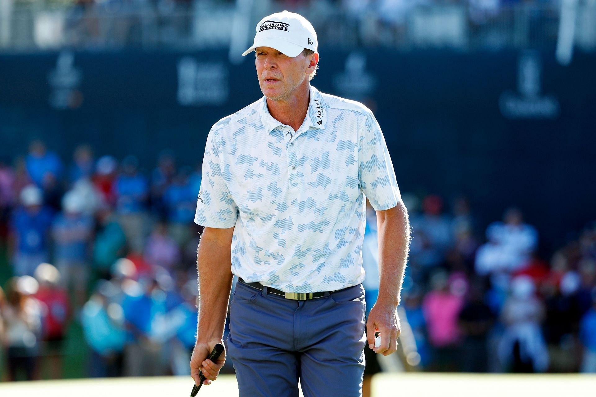 Steve Stricker of the United States walks along the 18th hole during the final round of the Sanford International (Image via Getty)