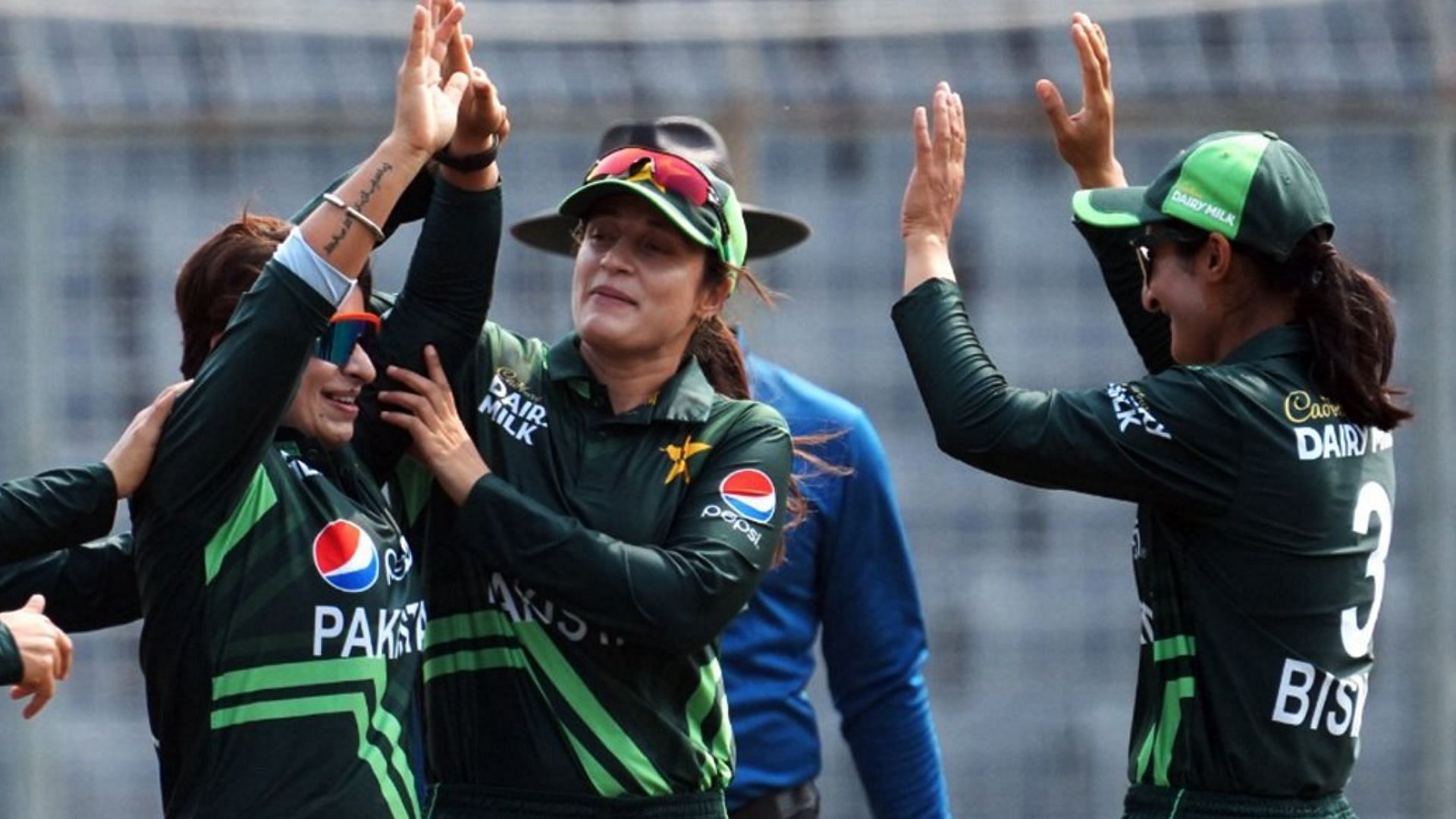 पाकिस्तानी गेंदबाजों ने बांग्लादेशी बल्लेबाजों को टिकने का मौका नहीं दिया (Photo Courtesy: PCB)