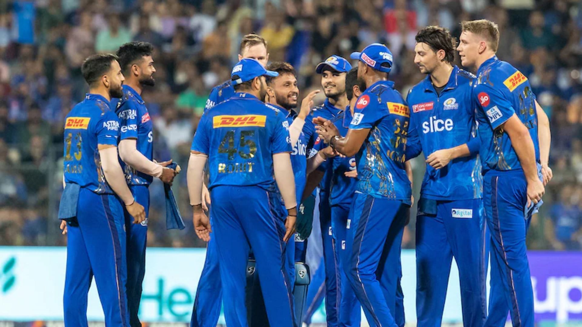 Mumbai Indians have released 11 players ahead of IPL 2024 auction (P.C.:X)