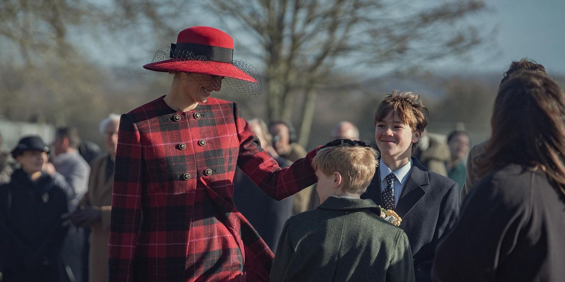 Senan West and Elizabeth Debicki in Ipatiev House/The Crown (Image via Netflix)