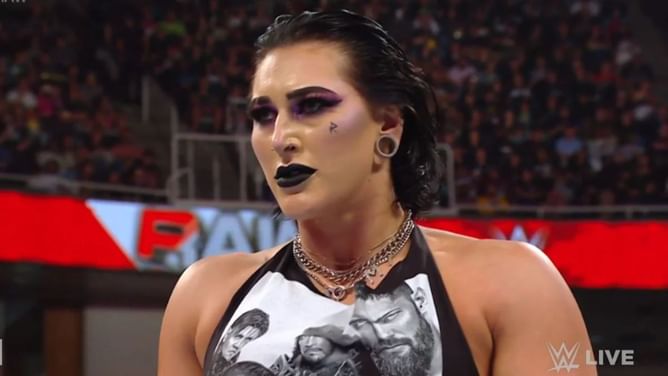 WWE legend detects potential in Rhea Ripley's rival