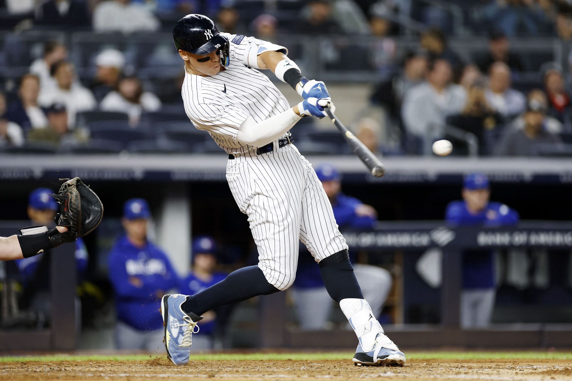 Toronto Blue Jays v New York Yankees