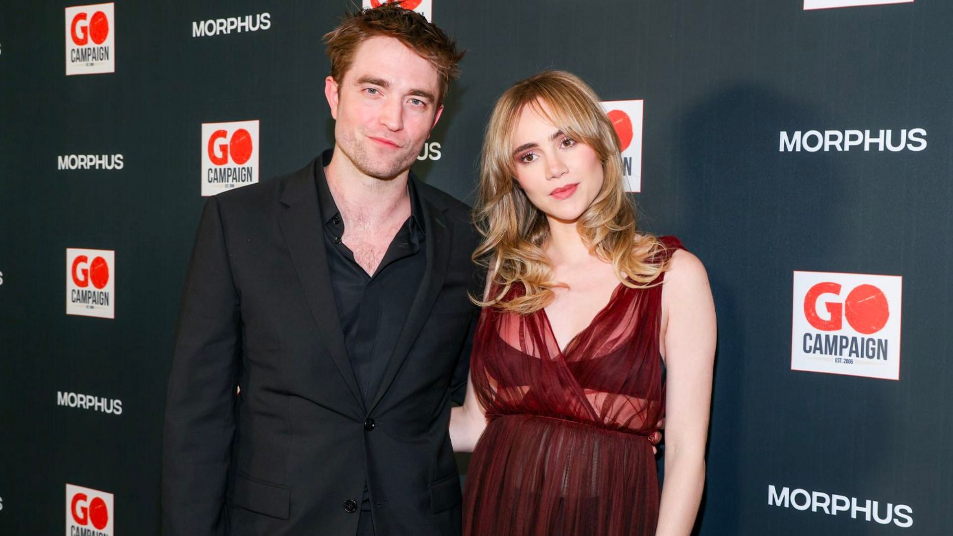 Suki Waterhouse, Robert Pattinson expecting first child together  (Image via Entertainment Weekly)