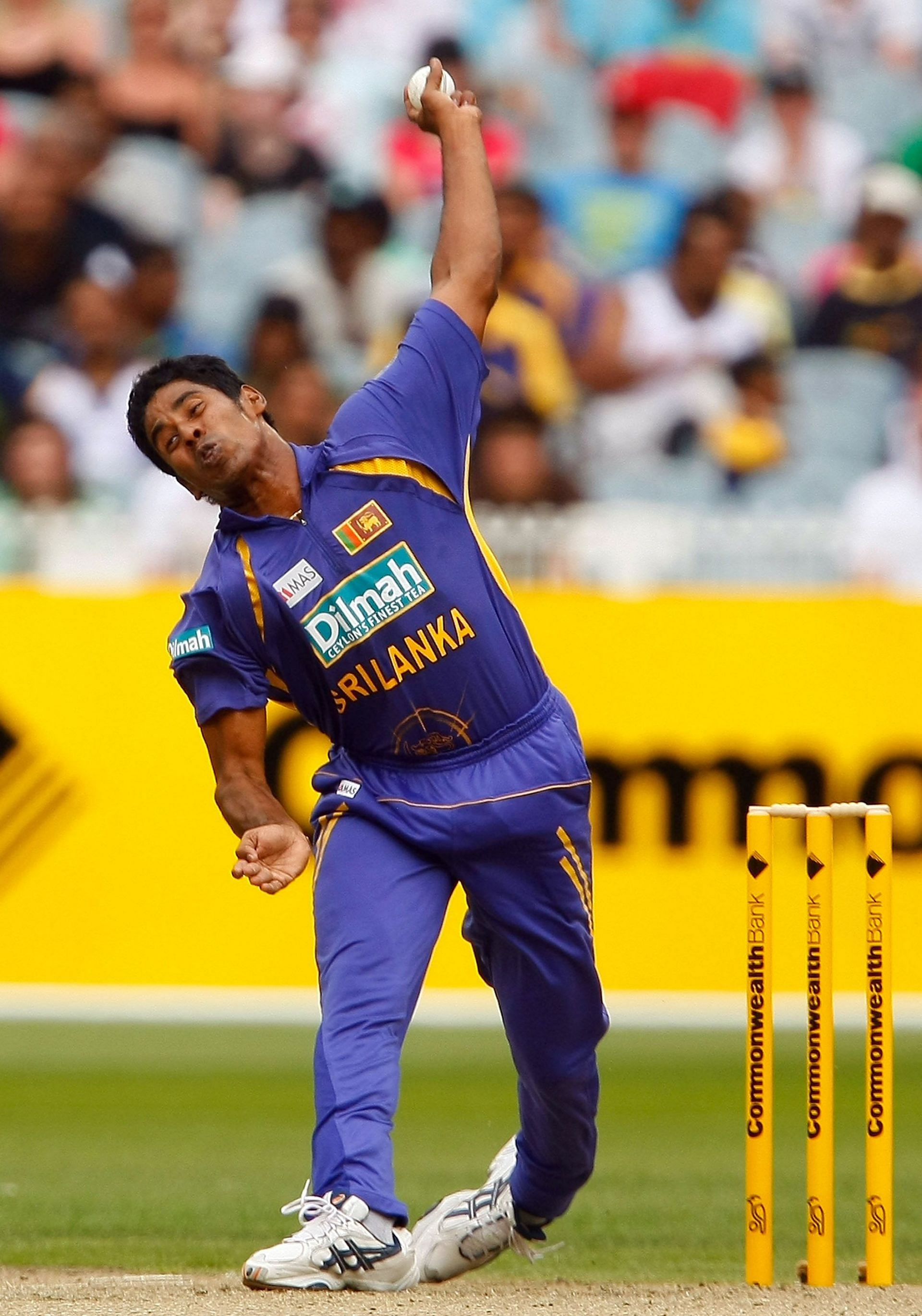 Chaminda Vaas in action for Sri Lanka.