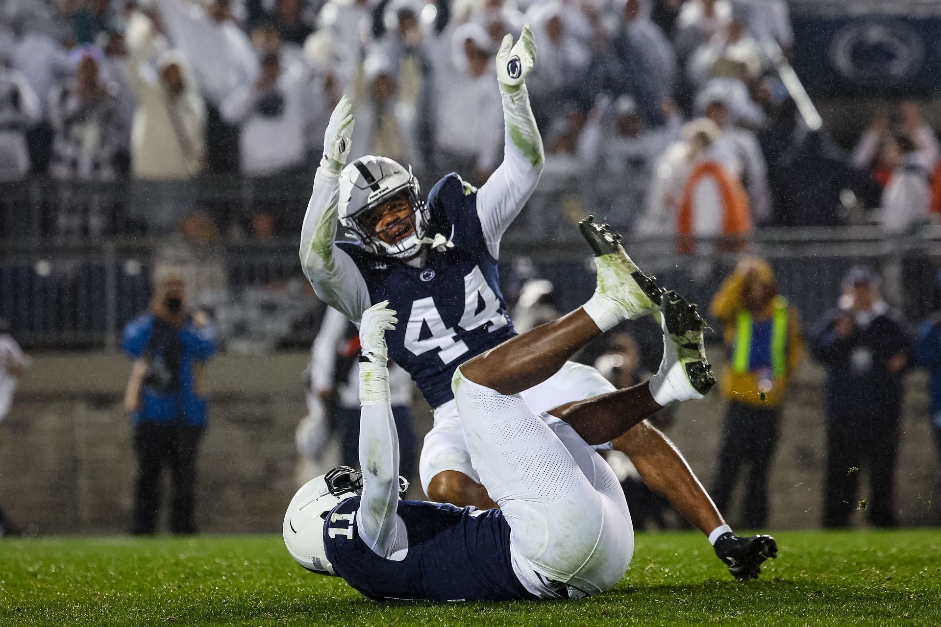 Iowa v Penn State