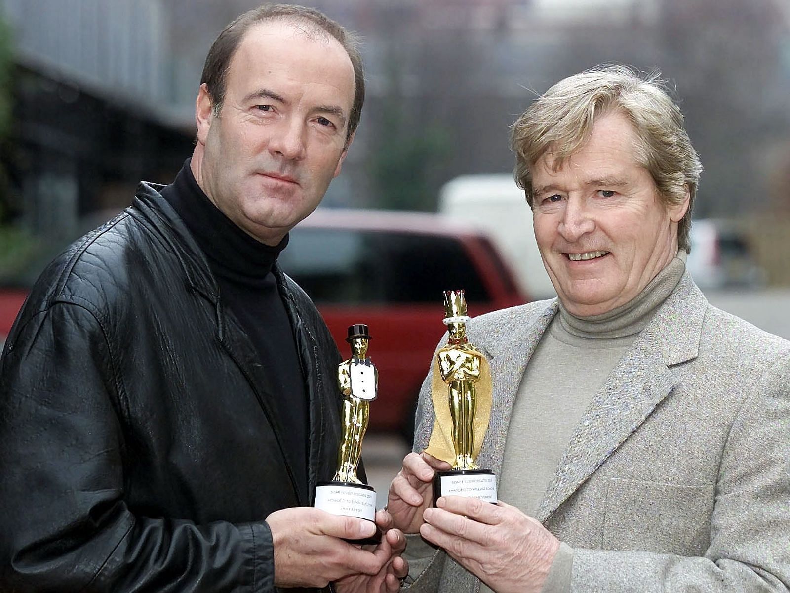 Dean with the Soap Oscars&#039; in 2001 (Image via ITV)