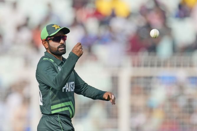 "A difficult decision but I feel it is right time" - Babar Azam steps down as Pakistan's captain in all 3 formats
