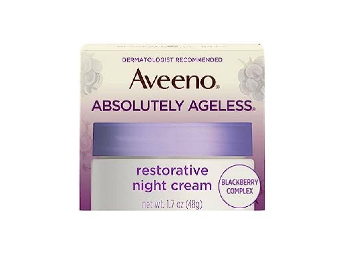 Aveeno Absolutely Ageless Restorative Night Cream Facial Moisturizer (Image via Amazon)