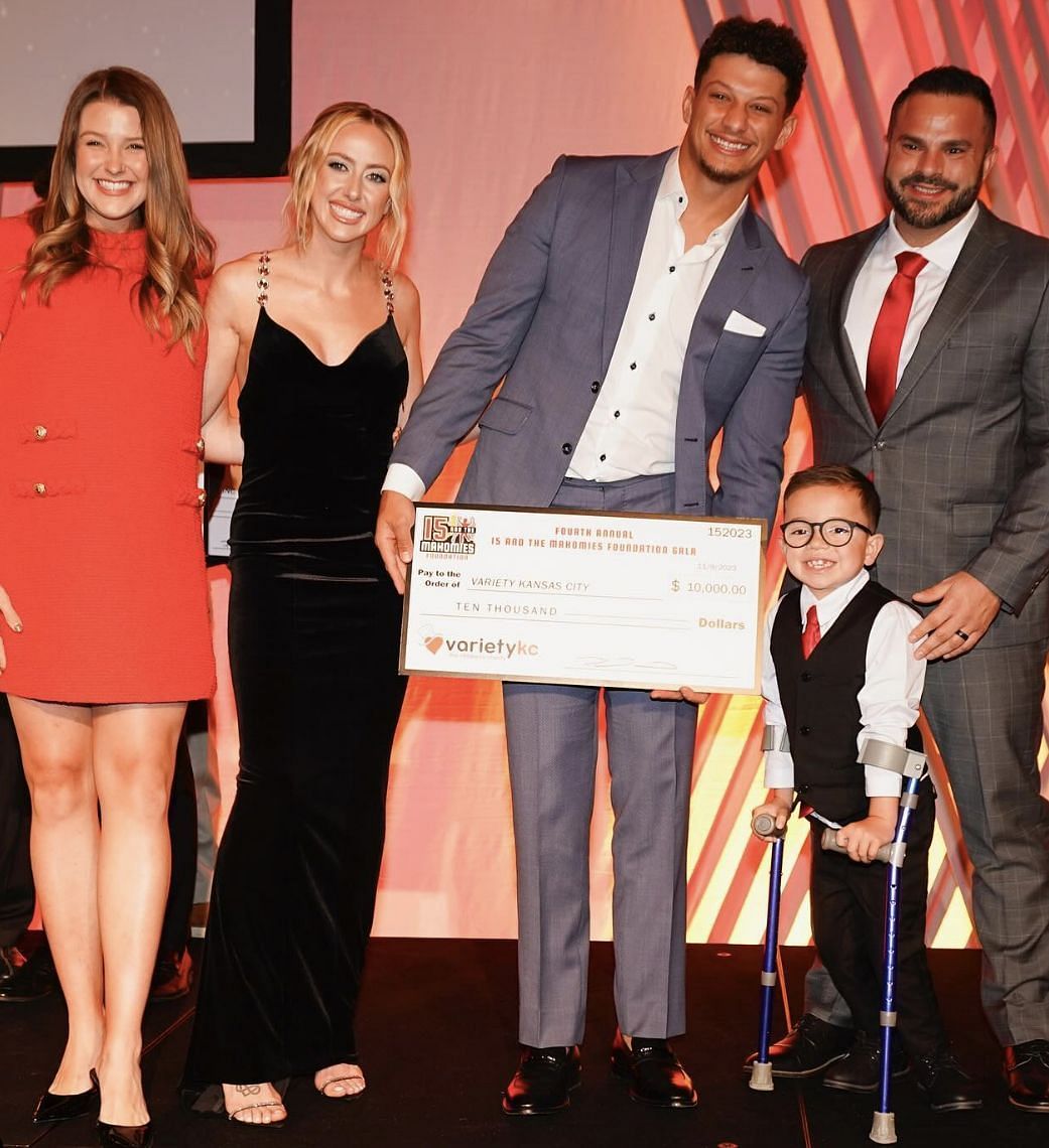 Patrick and Brittany with a $10K donation to Variety Kansas City. Credit: Brittany Mahomes (IG)
