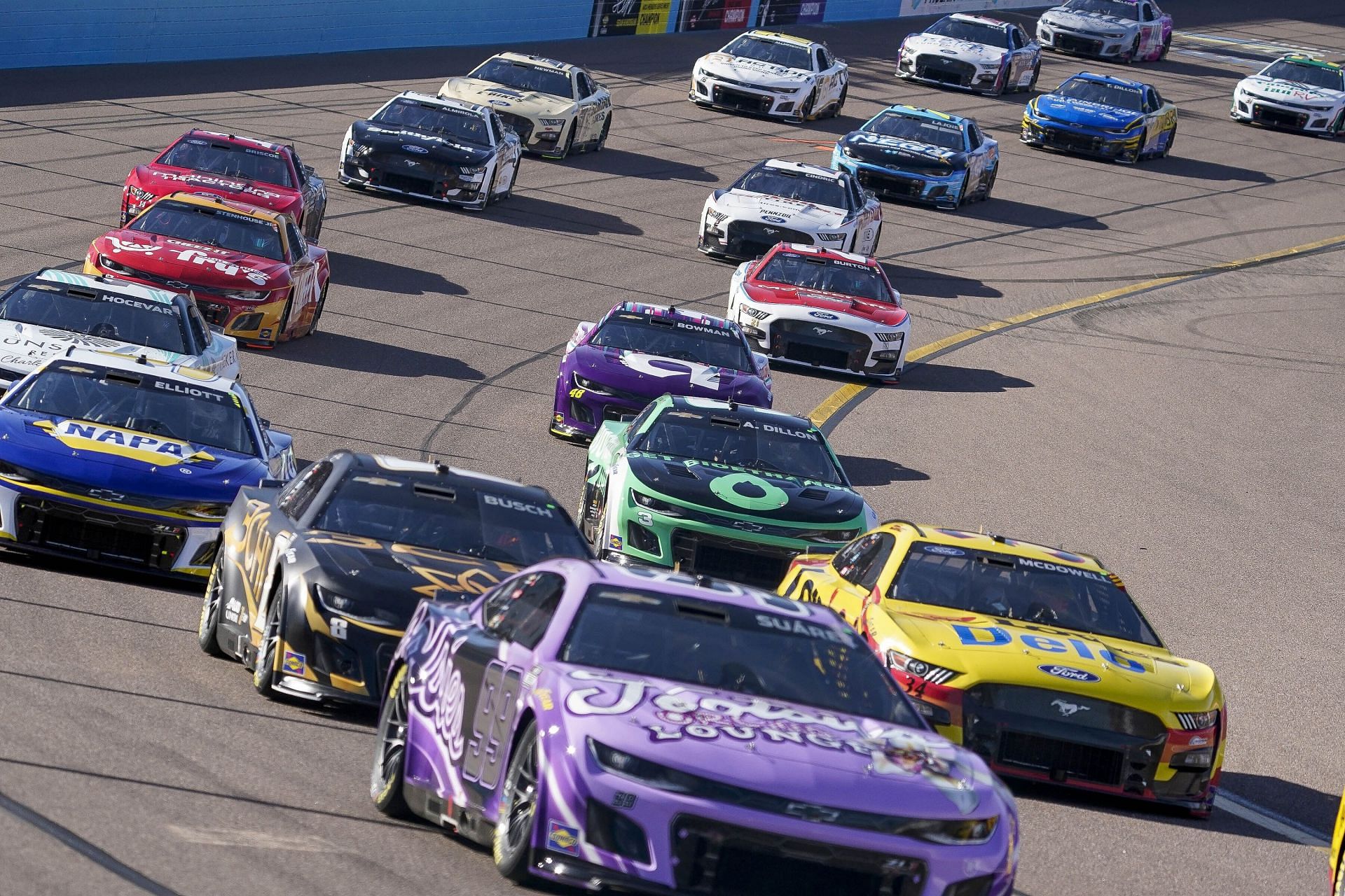 NASCAR Phoenix Auto Racing