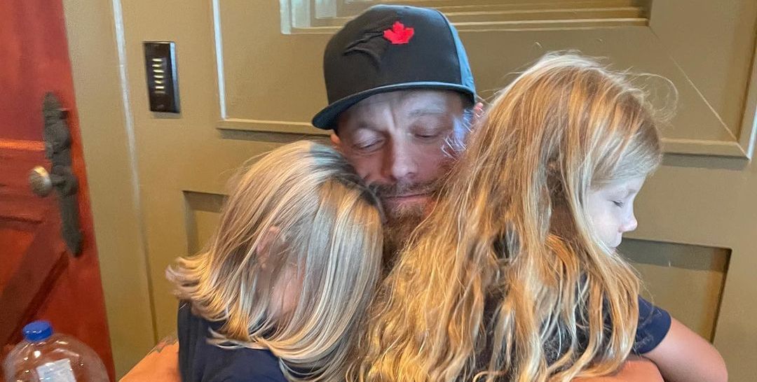 Edge with his kids, Source: Edge&rsquo;s Instagram