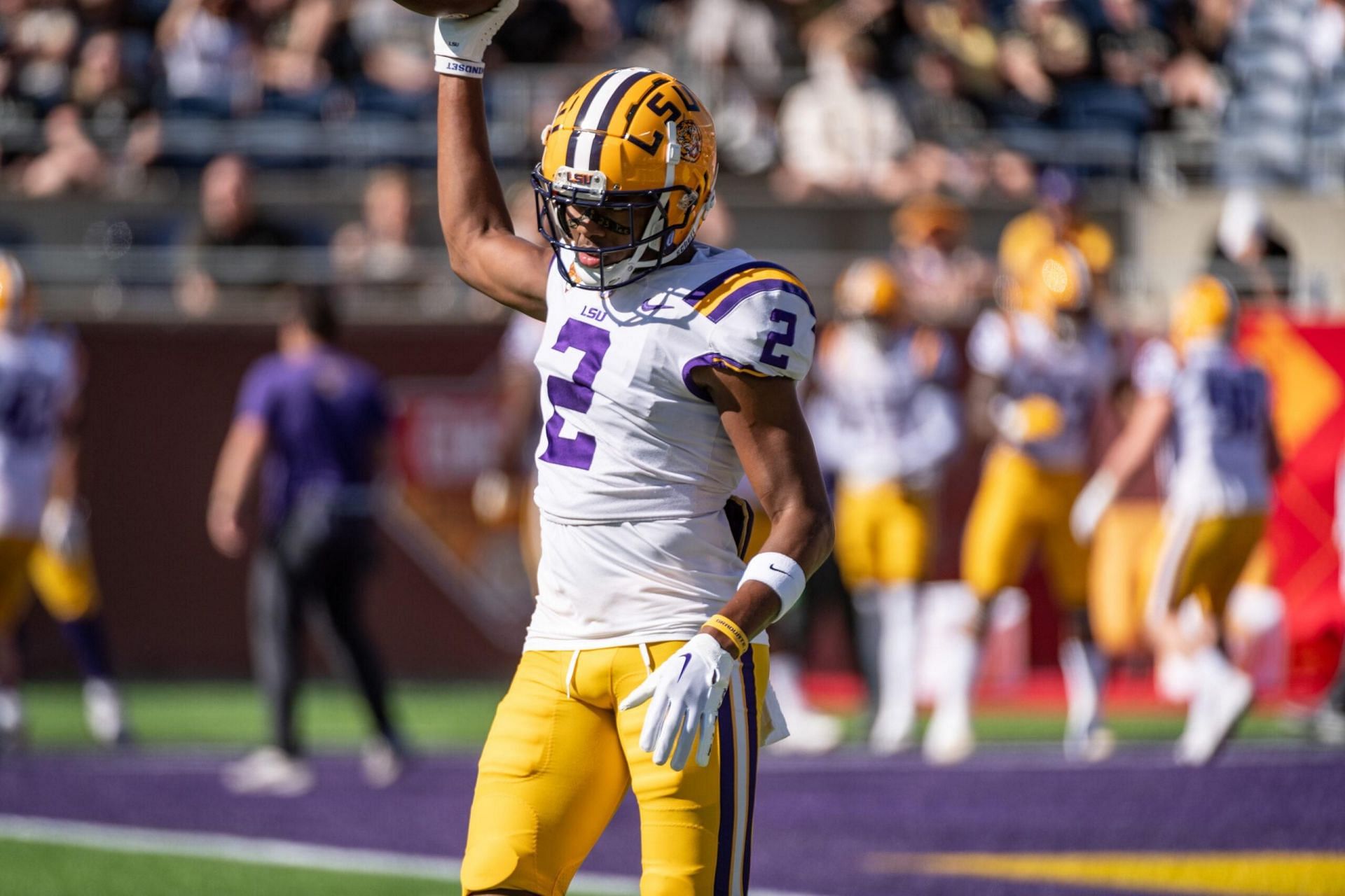 LSU Tigers safety Andre Sam