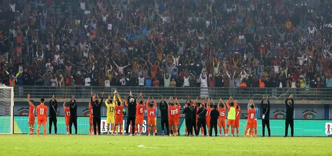 "We played a home game in Kuwait" - Sunil Chhetri lauds Indian supporters for atmosphere in World Cup Qualifier match