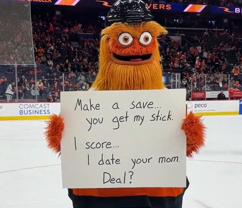 Flyers mascot