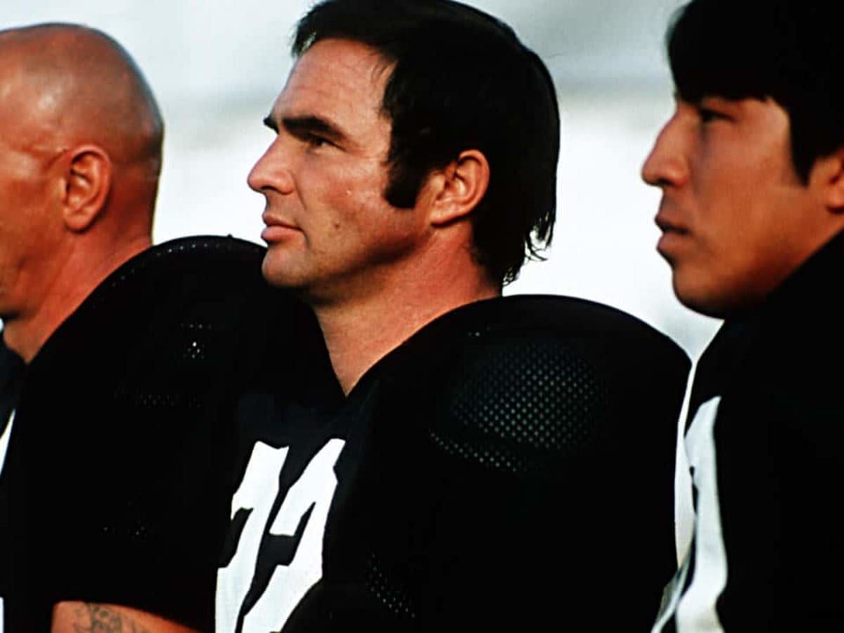 A still from The Longest yard (Image via Paramount)