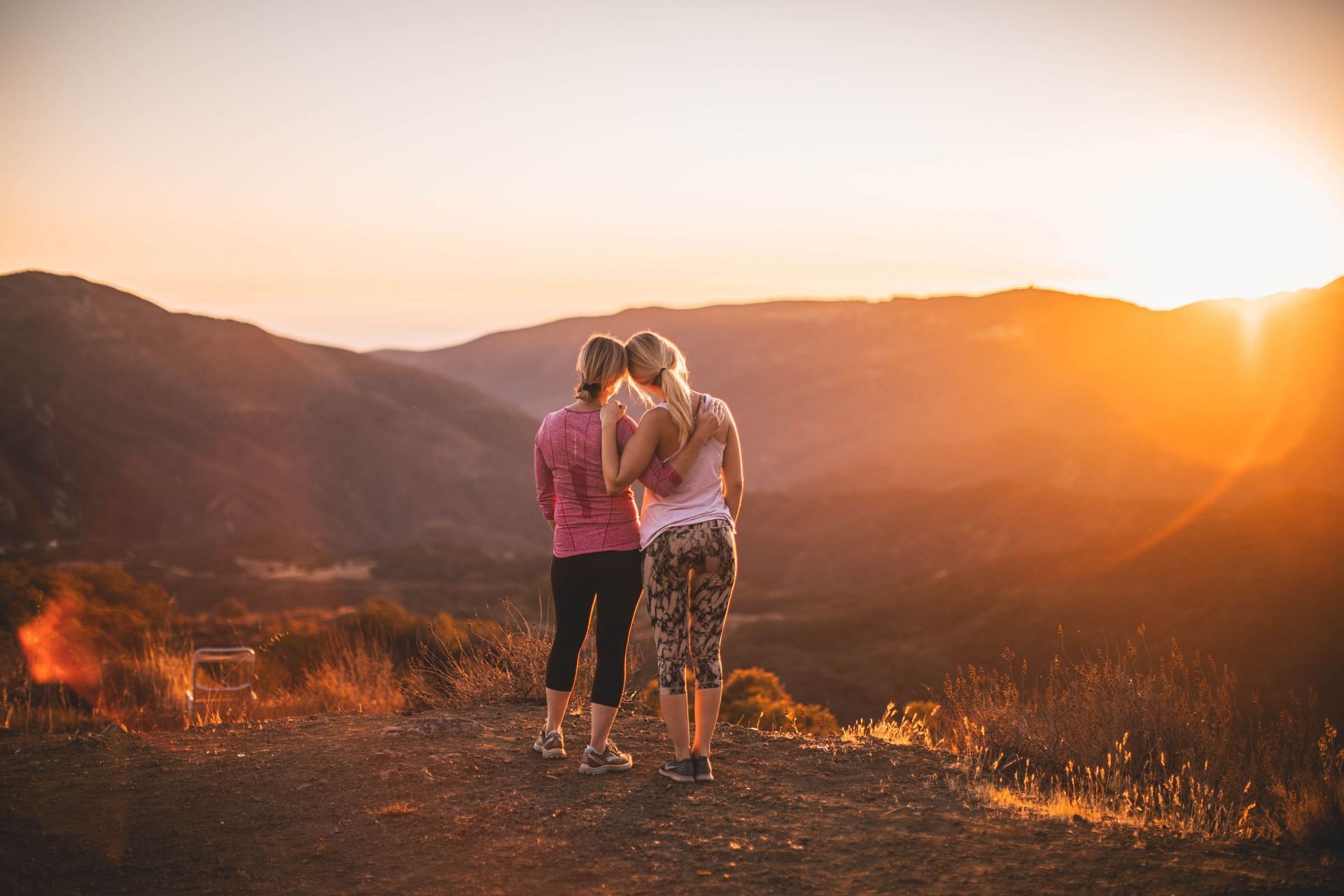 Viewing sunlight can boost overall health as well (Image via Unsplash/Roberto Nickson)