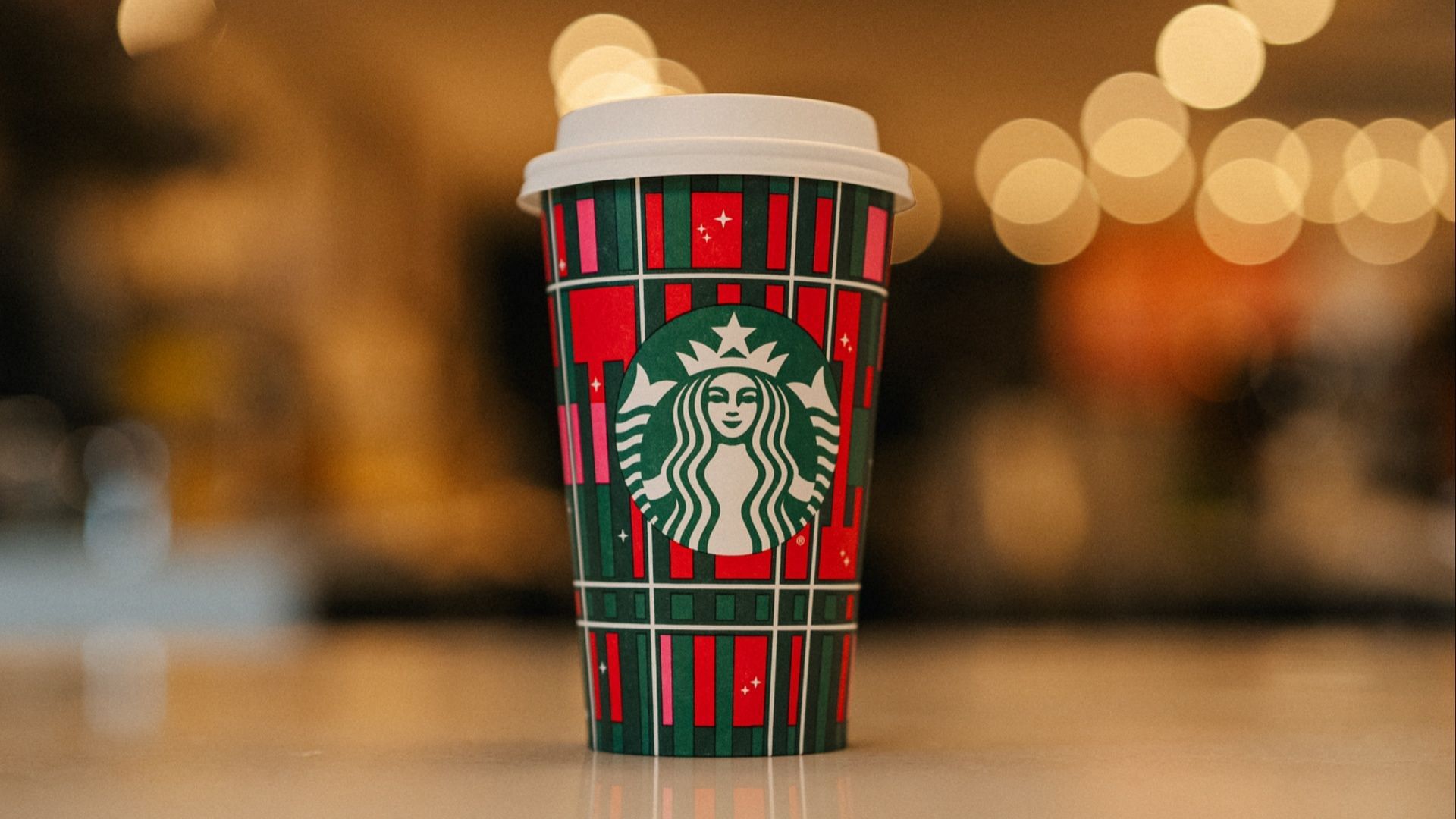 Party Plaid (Image via Starbucks)