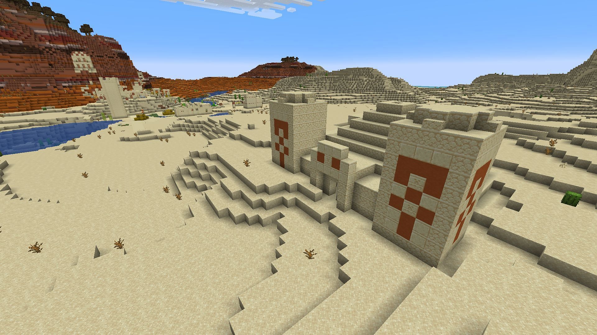 Desert temples/pyramids are filled with treasures for inquisitive Minecraft players (Image via Mojang)
