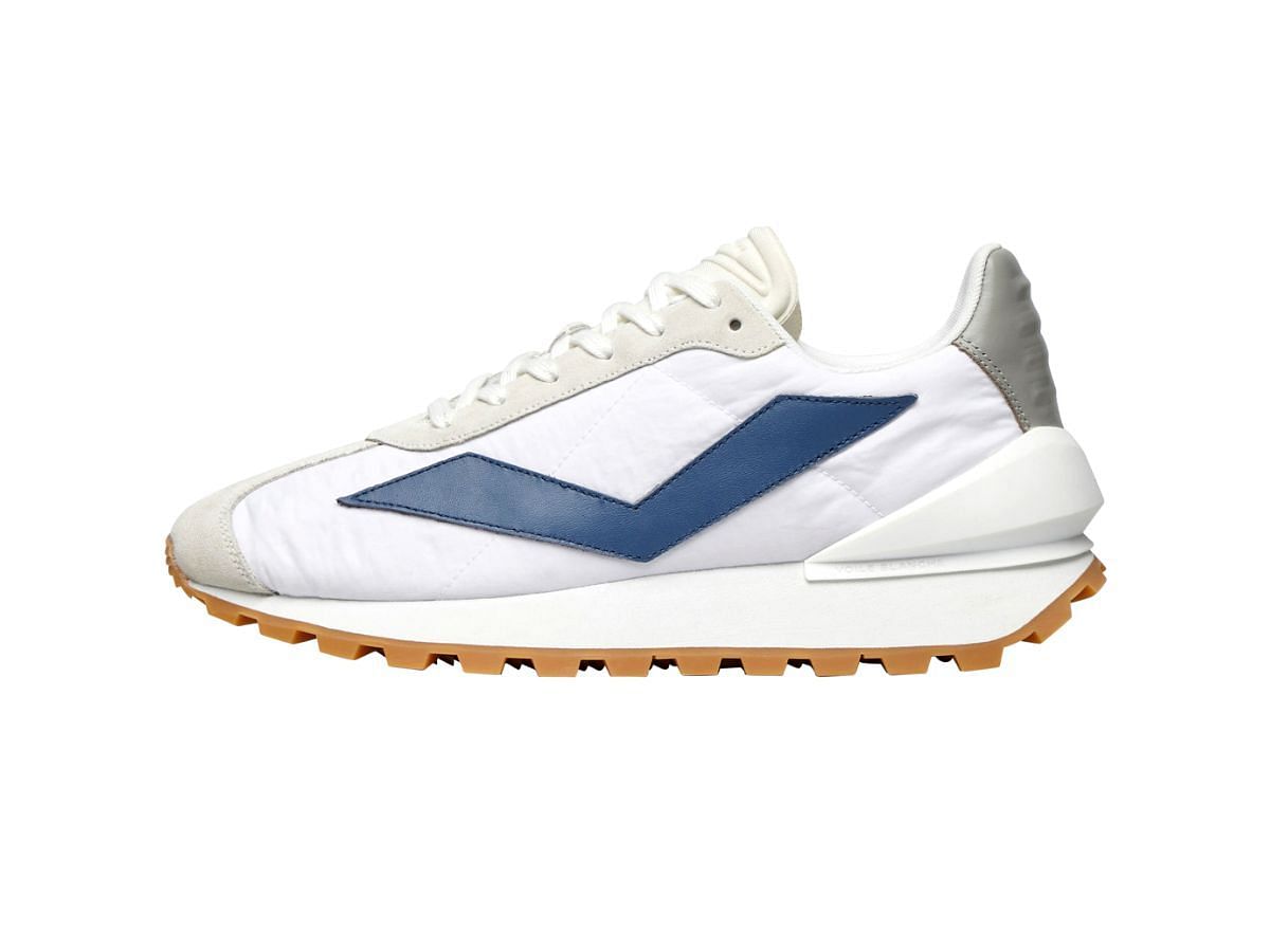 Voile Blanche Qwark Spur White/Blue Sneakers (Image via official website)