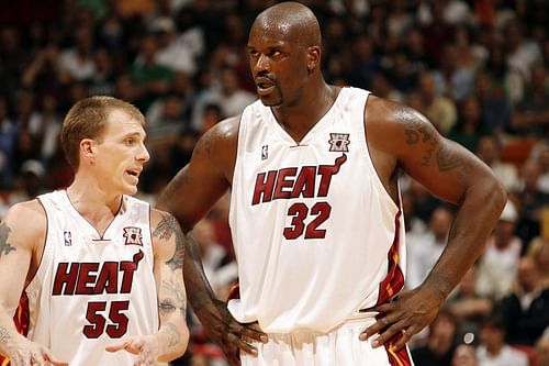 Jason Williams (left) and Shaquille O'Neal.