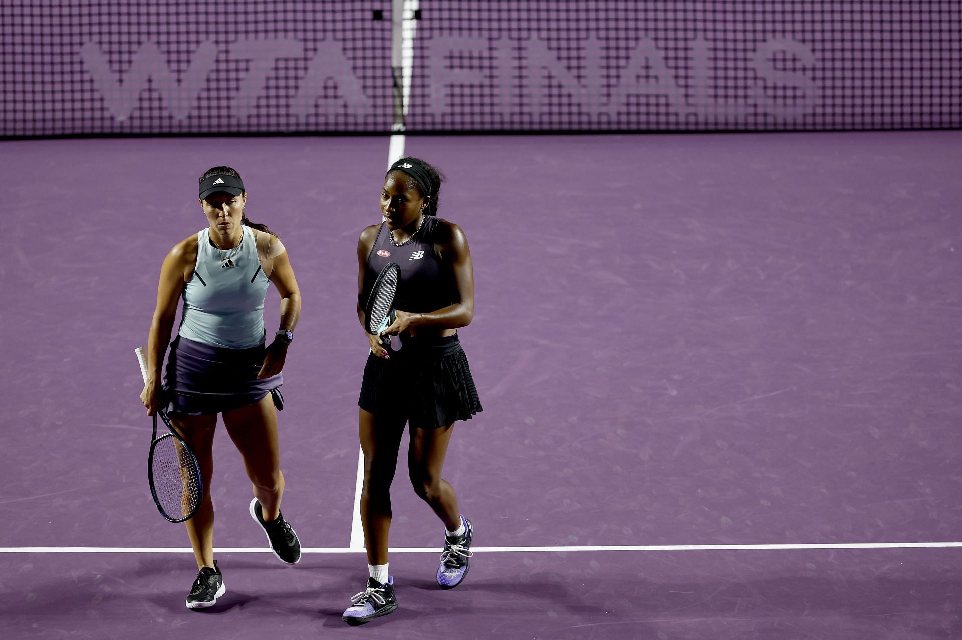 WTA Finals Day 4 Recap: Ons Jabeur Breaks Down In Tears, Coco Gauff ...