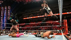 WWE Raw में बड़े मैच के विवादित अंत के बाद हुआ चौंकाने वाला खुलासा, WWE को प्लान में करना पड़ा था बड़ा बदलाव