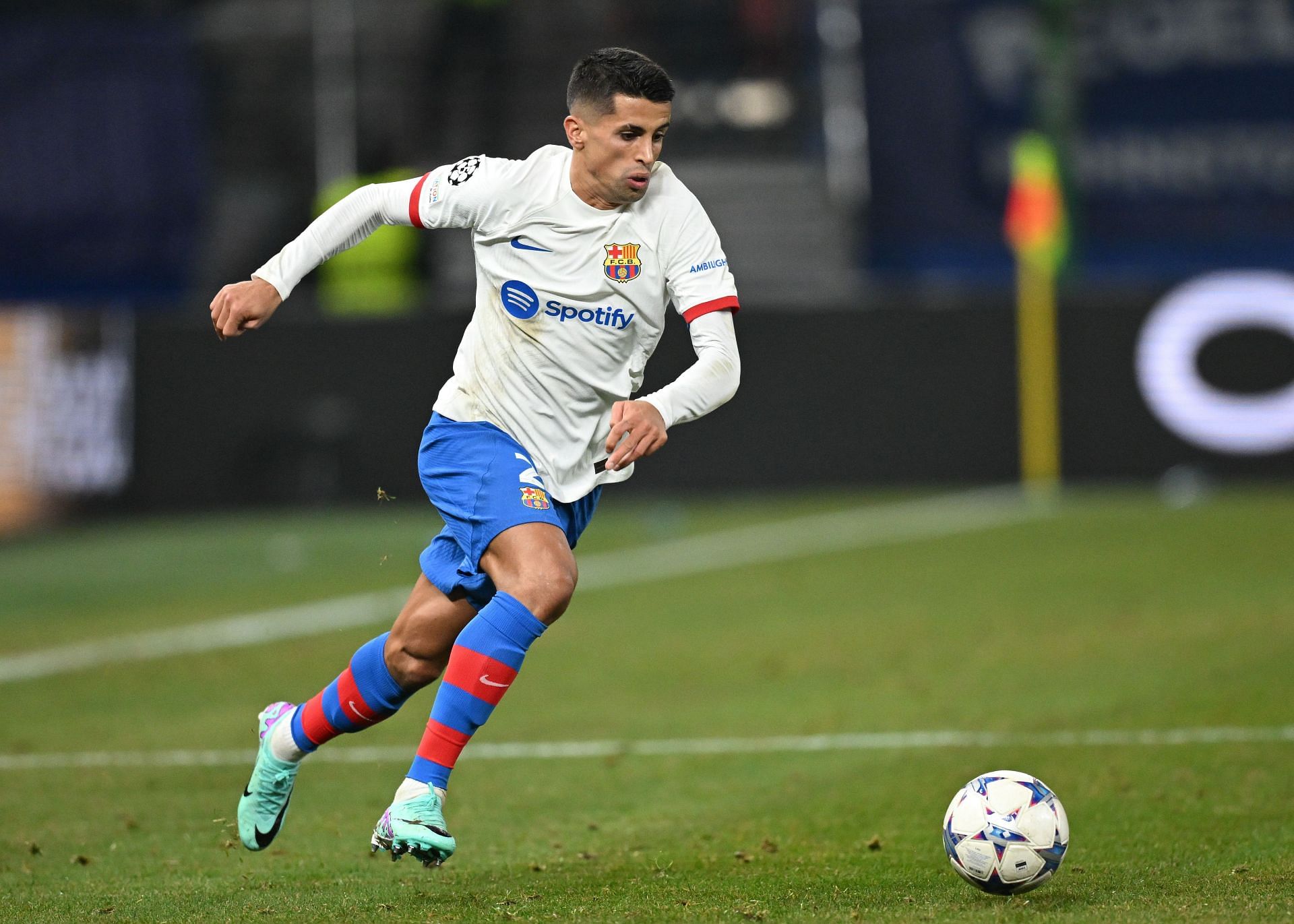 Joao Cancelo (via Getty Images)