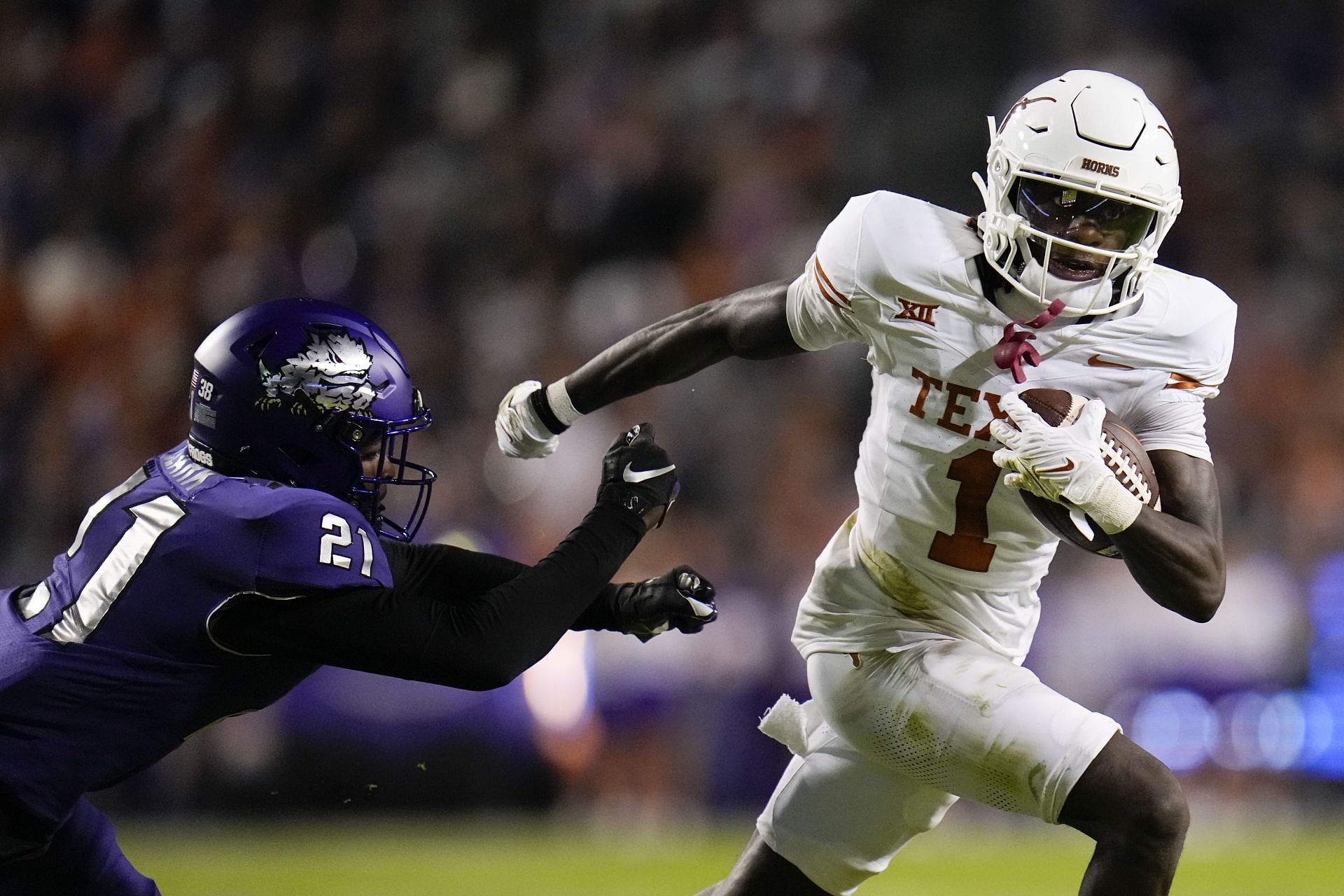 Texas Football Week 13 Injury Report: Updates On Xavier Worthy ...