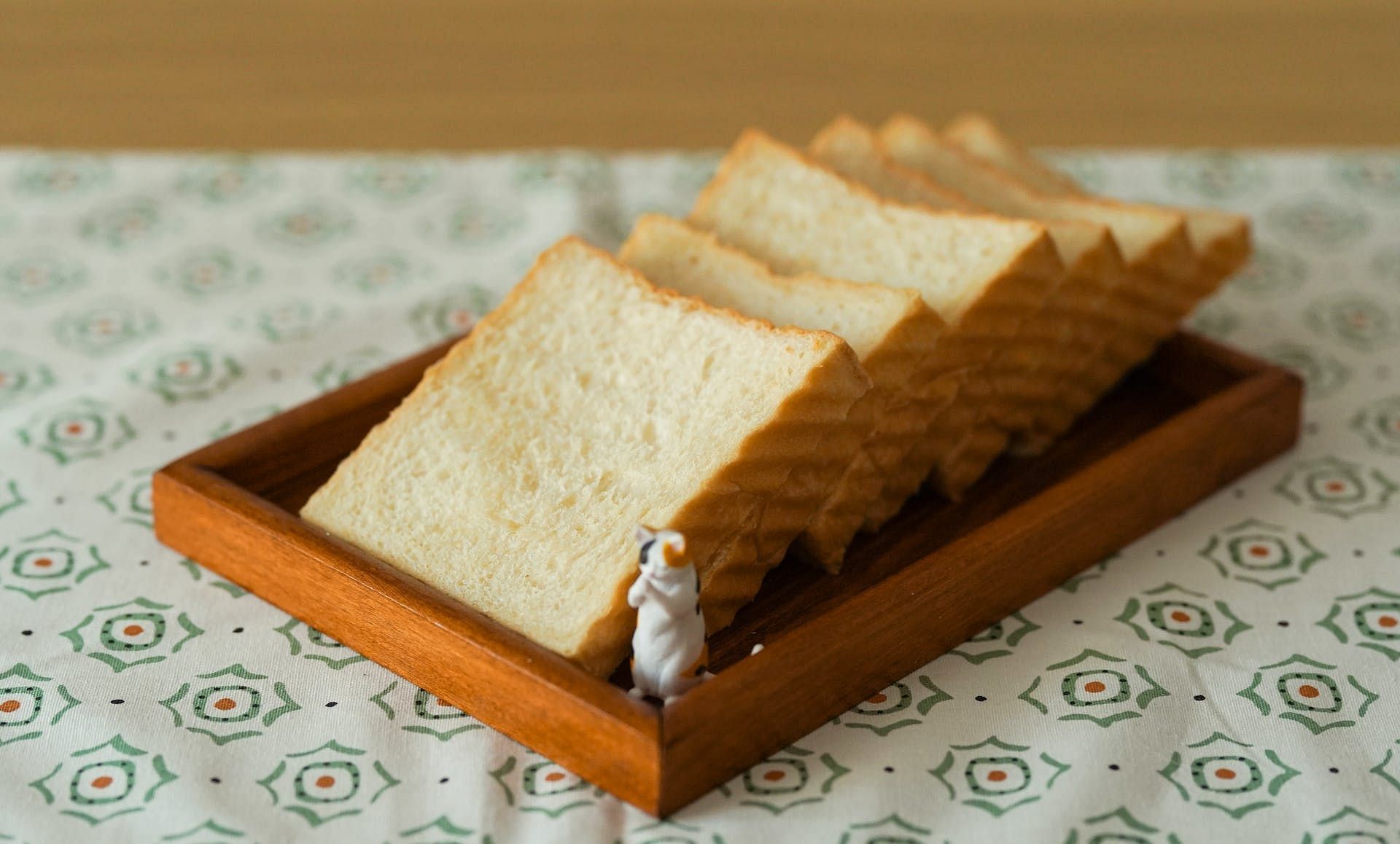 White bread has a high GI index. (Image via Pexels/Cats Coming)