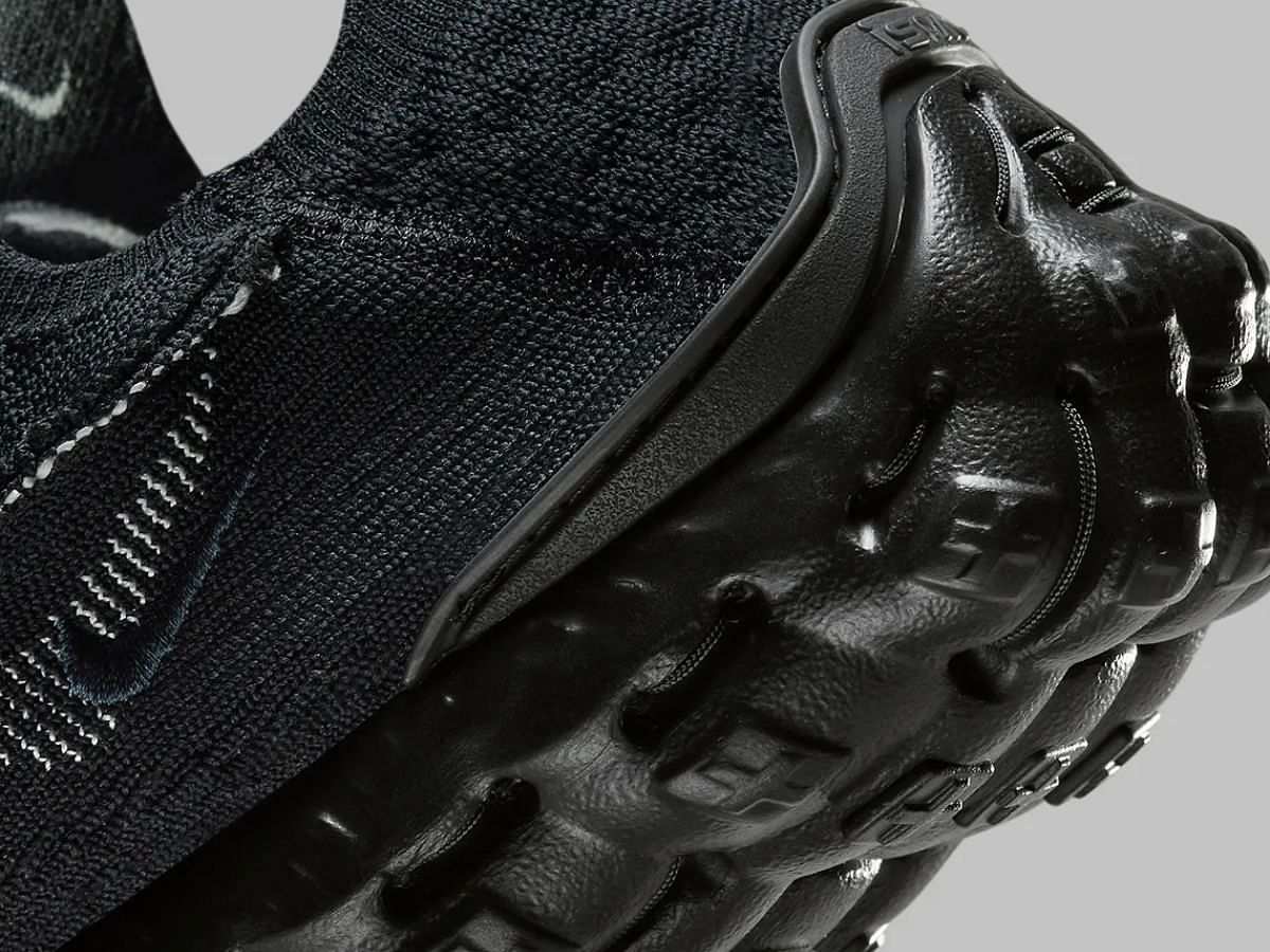 Nike ISPA Mindbody &ldquo;Black/Anthracite&rdquo; sneakers (Image via Sneaker News)