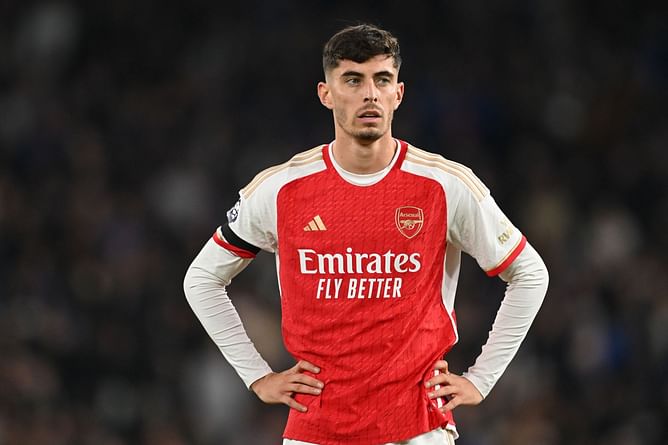 "What more do I need to do?" - Ian Wright feels Arsenal star could be growing frustrated being behind Kai Havertz in the pecking order