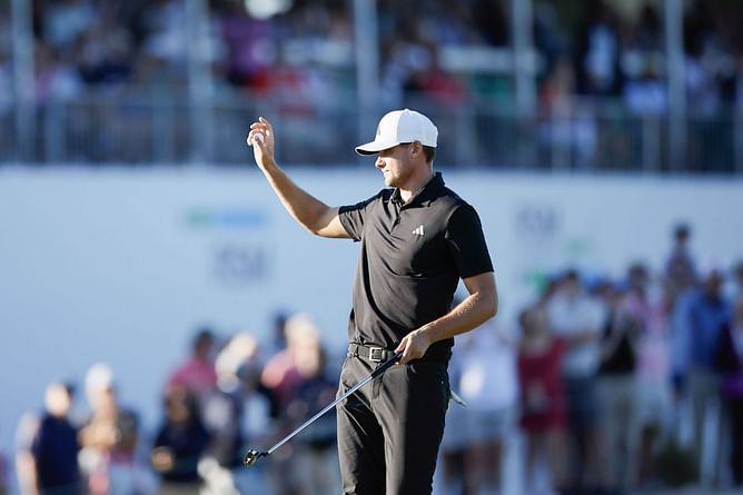 How much did Ludvig Aberg win from the $8,400,000 purse at the RSM Classic?
