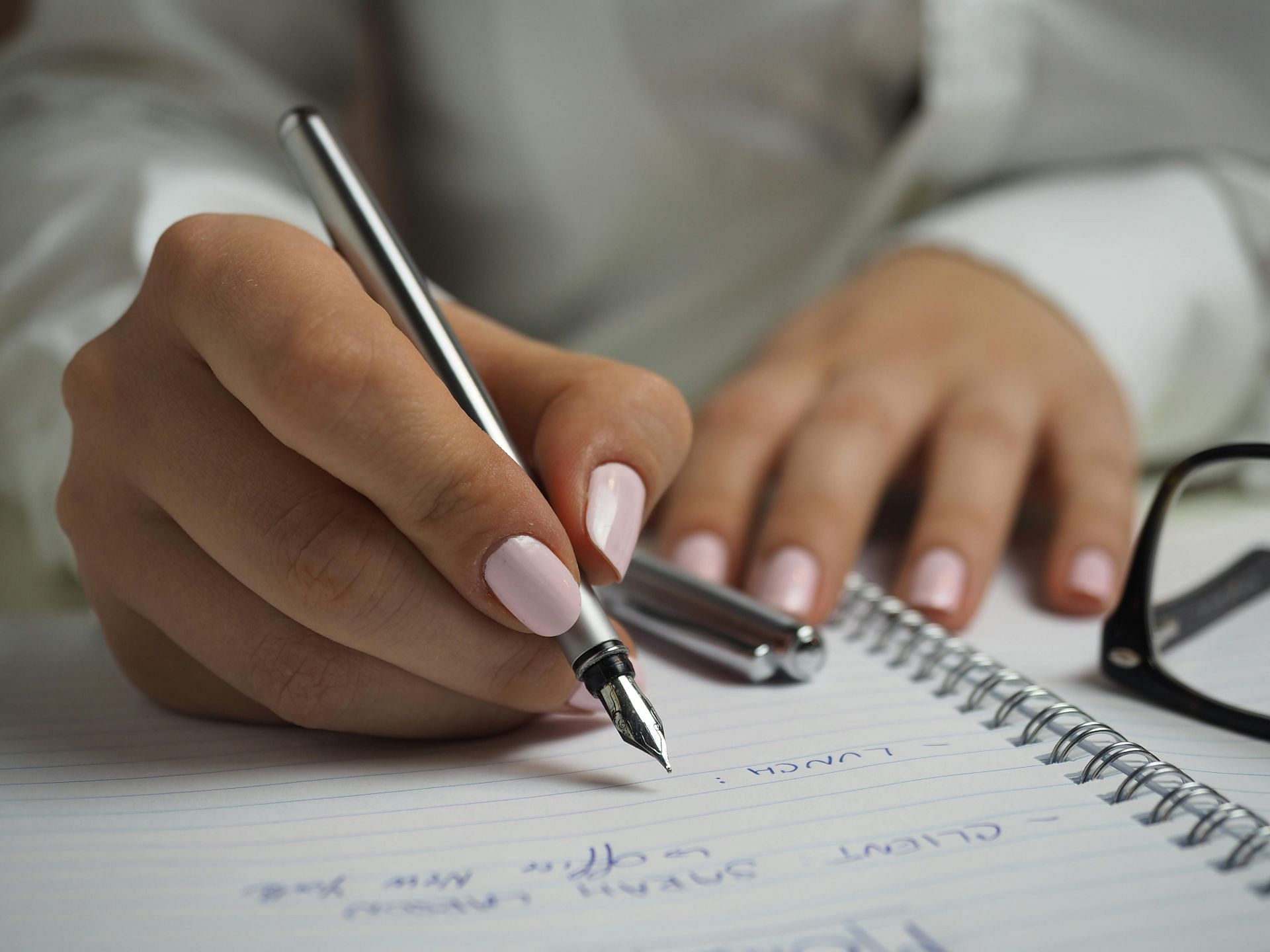 Benefits of understanding root causes of bad nail health (image sourced via Pexels / Photo by Energepic)