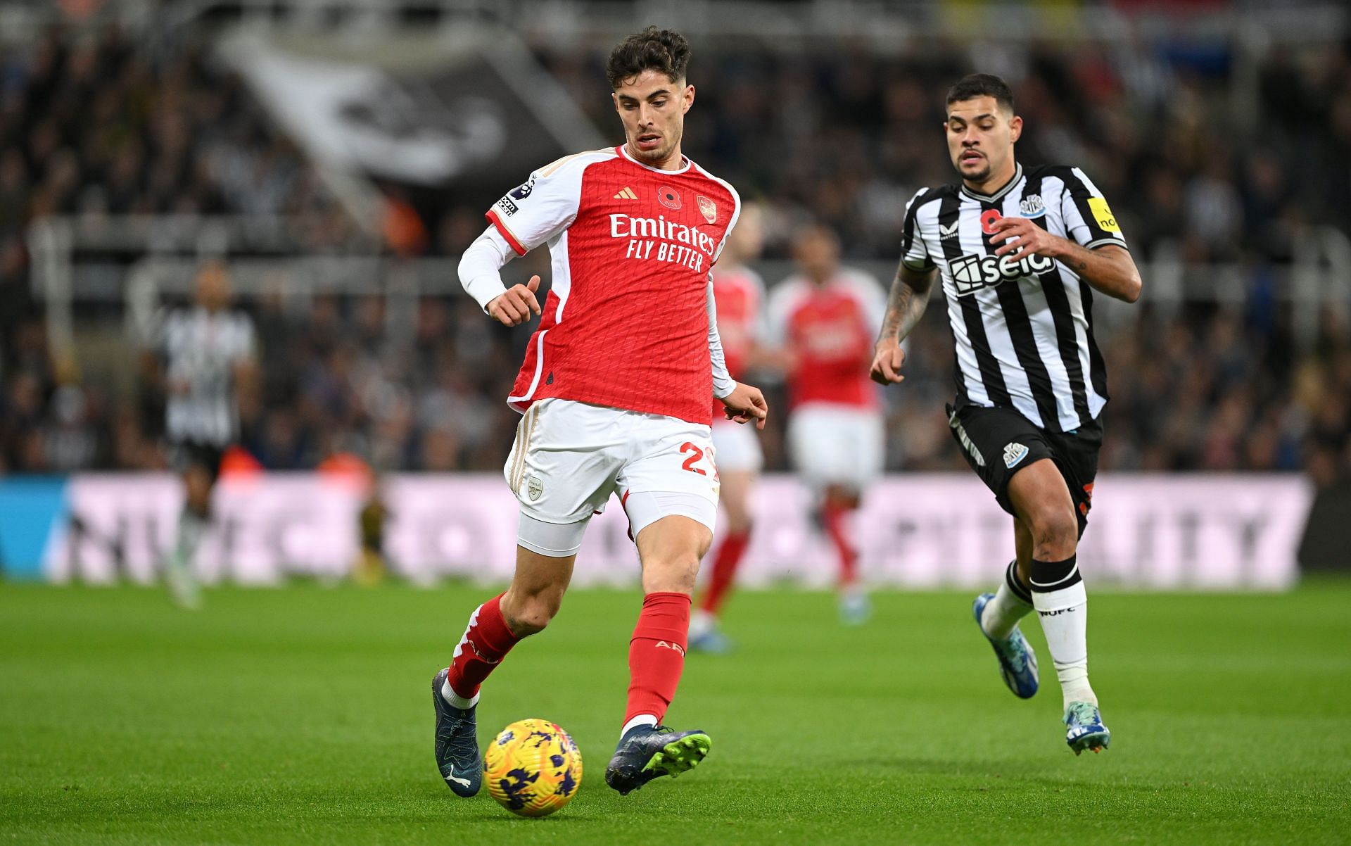 Kai Havertz (left) has been a disappointment at the Emirates